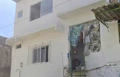 Imagem: A casa está localizado em Cordeiro, Recife à venda por R$1