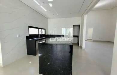 Imagem 13: Casa alto padrão no bairro Novo Mundo com três suítes e área gourmet...