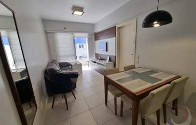 Imagem: O apartamento possui 3 Dormitórios, 2 Banheiros, 1 Vaga na