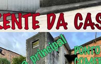 Imagem: A casa possui 3 Dormitórios, 1 Banheiro, 1 Vaga na garagem