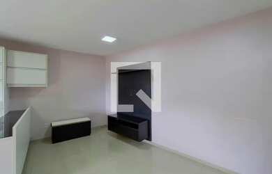 Imagem: A casa possui 2 Dormitórios, 1 Banheiro, 3 Vagas na garagem