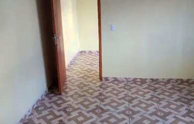 Imagem: A casa possui 1 Dormitório, 1 Banheiro, 2 Vagas na garagem