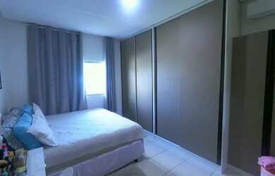 Imagem: A casa possui 3 Dormitórios, 3 Banheiros e 1 Vaga na garagem