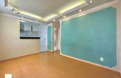 Imagem: O apartamento possui 2 Dormitórios, 1 Banheiro, 1 Vaga na garagem