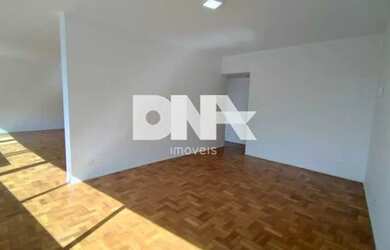 Imagem 9: 4 quartos reformado. Imóvel novo, 206m² de Área, 1 Vaga na garageme4...