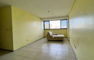 Imagem: O apartamento possui 2 Dormitórios, 2 Banheiros, 2 Vagas na