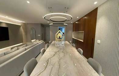 Imagem: O apartamento possui 3 Dormitórios, 4 Banheiros, 3 Vagas na