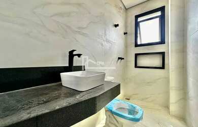 Imagem 13: Cobertura à Venda no bairro Itapoã, 4 Quartos sendo 2 Suítes, 2 Vagas...