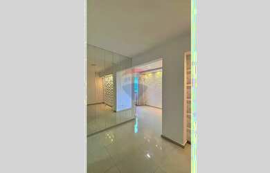 Imagem 4: REMAX - Apartamento Fainor