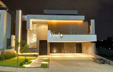 Imagem: A casa em condomínio possui 3 Dormitórios, 2 Banheiros, 4