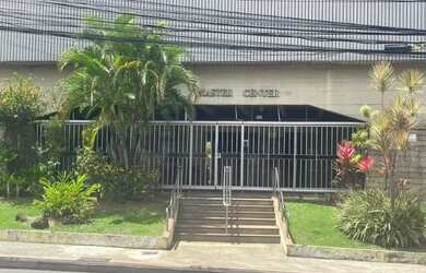 Imagem: O depósito possui 2 Vagas na garagem e 100m² de Área e está