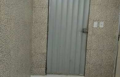 Imagem: A casa possui 1 Dormitório, 1 Banheiro e está localizado