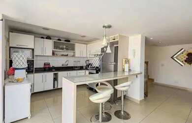 Imagem 16: RESIDÊNCIA 192M² PRIVATIVOS PORTÃO - 3 QUARTOS, 1 SUÍTE, 4 BANHEIROS,...