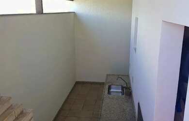 Imagem 5: Imóvel para venda tem 220 metros quadrados com 4 quartos em Praia de...