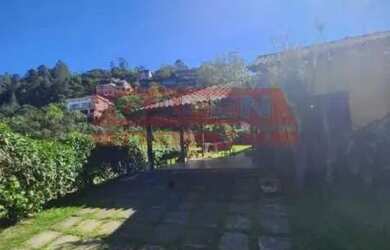 Imagem 3: Casa em Penedo Casa em condomínio com 4 dormitórios