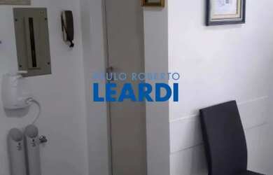 Imagem: O depósito possui 1 Vaga na garagem, 43m² de Área e está