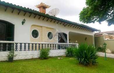 Imagem: O depósito à venda possui 326m² de Área e está localizado