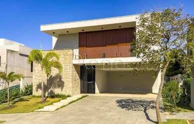 Imagem: A casa em condomínio possui 3 Dormitórios, 5 Banheiros, 4