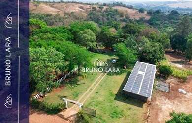 Imagem: A fazenda possui 190m² de Área e Imóvel mobiliado e está