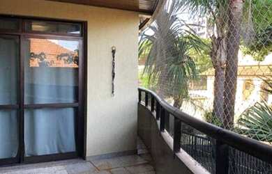 Imagem: O apartamento possui 3 Dormitórios, 3 Banheiros, 2 Vagas na