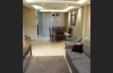 Imagem 6: IMOBILIARIA JUVEVE VENDE SOBRADO BOA VISTA RUA VICENTE GERONASSO