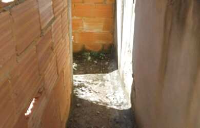 Imagem: O terreno possui 40m² de Área e está localizado em Virgem