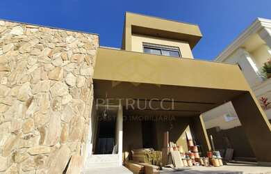 Imagem: A casa em condomínio possui 3 Dormitórios, 5 Banheiros, 4