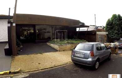 Imagem: O depósito possui 1 Vaga na garagem, 258m² de Área e está