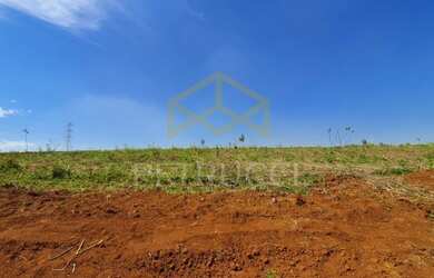 Imagem: O terreno possui 311m² de Área e está localizado em Jardim