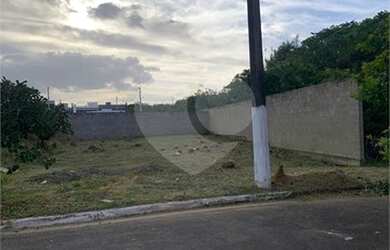 Imagem: O terreno possui 10m² de Área e está localizado em Parque