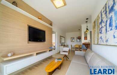 Imagem: O apartamento possui 2 Dormitórios, 2 Banheiros, 1 Vaga na