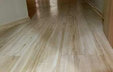 Imagem: O depósito possui 2 Vagas na garagem, 90m² de Área e está