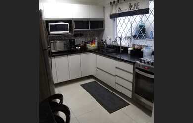 Imagem 13: IMOBILIARIA JUVEVE VENDE SOBRADO BOA VISTA RUA VICENTE GERONASSO