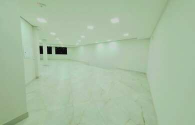 Imagem 14: Comercial para Locação em Belo Horizonte, Sagrada Família, 4 banheiros