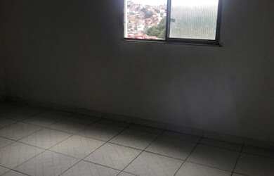 Imagem: A casa possui 1 Dormitório e 1 Banheiro e está localizado