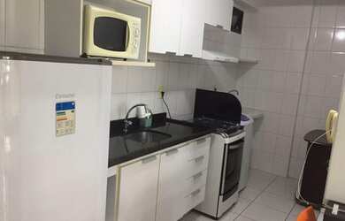 Imagem: O apartamento possui 1 Dormitório, 1 Banheiro, 1 Vaga na garagem