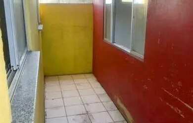 Imagem: O depósito possui 2 Vagas na garagem, 280m² de Área e está