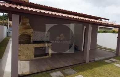 Imagem: A casa possui 2 Dormitórios, 2 Banheiros, 4 Vagas na garagem