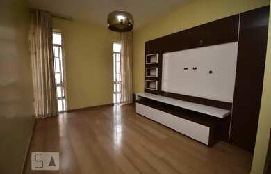 Imagem: O apartamento possui 3 Dormitórios, 2 Banheiros, 1 Vaga na