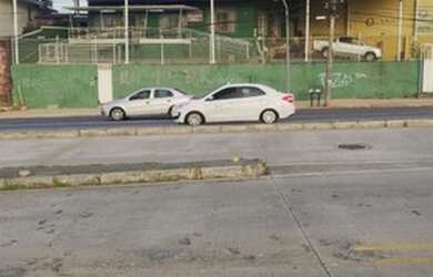 Imagem: O depósito possui 5 Vagas na garagem, 250m² de Área e está