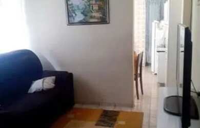 Imagem: A casa possui 2 Dormitórios, 1 Banheiro, 1 Vaga na garagem