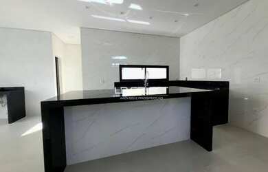 Imagem 12: Casa alto padrão no bairro Novo Mundo com três suítes e área gourmet...