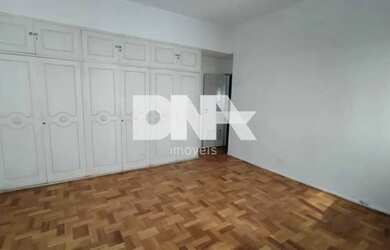 Imagem 16: 4 quartos reformado. Imóvel novo, 206m² de Área, 1 Vaga na garageme4...