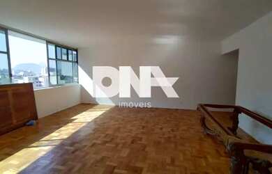 Imagem 7: 4 quartos reformado. Imóvel novo, 206m² de Área, 1 Vaga na garageme4...