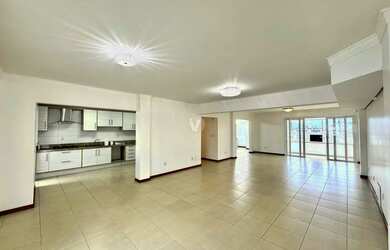 Imagem 3: Apartamento-casa com vista panorâmica, com seus 3 dormitórios, no bairro...