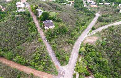 Imagem: O terreno possui 706m² de Área e está localizado em Setor