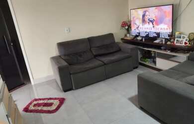 Imagem: A casa em condomínio possui 2 Dormitórios, 2 Banheiros, 2