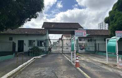 Imagem: O apartamento possui 3 Dormitórios, 2 Banheiros, 1 Vaga na