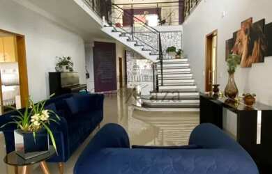 Imagem: A casa em condomínio possui 5 Dormitórios, 5 Banheiros, 3