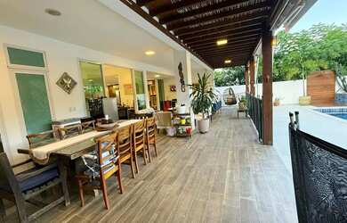 Imagem 6: BUSCA VIDA - CASA - ALTO PADRÃO - 832M² - 4 SUÍTES - PISCINA PRIVATIVA - FINO ACABAMENTO